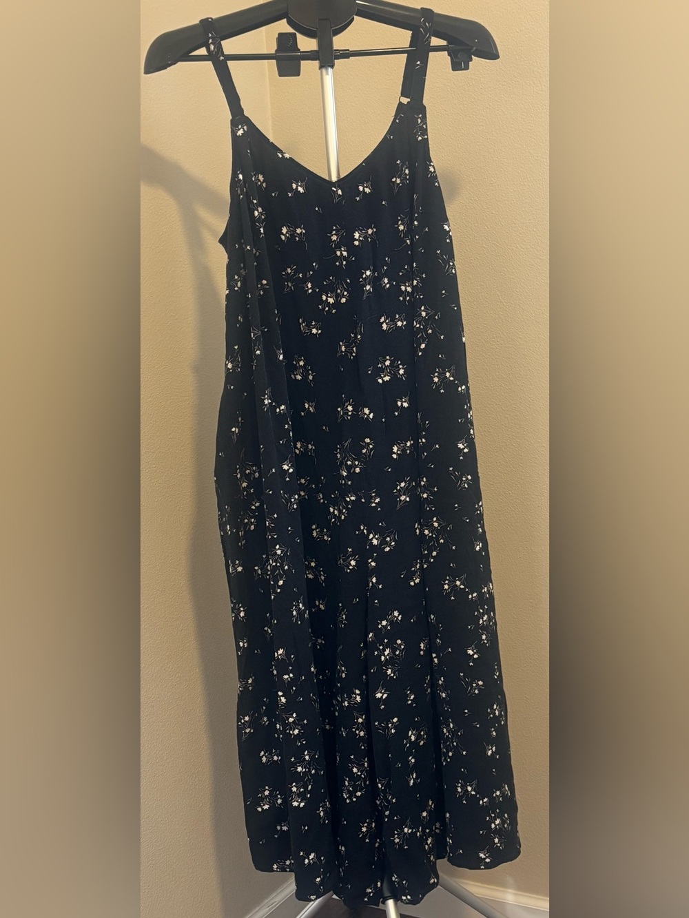 Torrid Black Floral Cami Culotte Jumpsuit - Size 1 / 1X (14/16)
